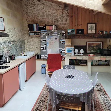 Duplex Girondin Avec Piscine Feriehus