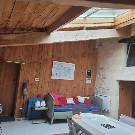 Feriehus Duplex Girondin Avec Piscine